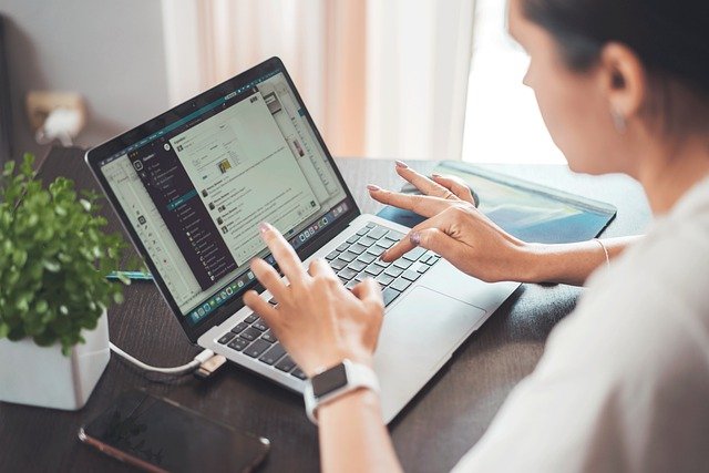 Do I Need a Home Office to Work From Home? What to Know.